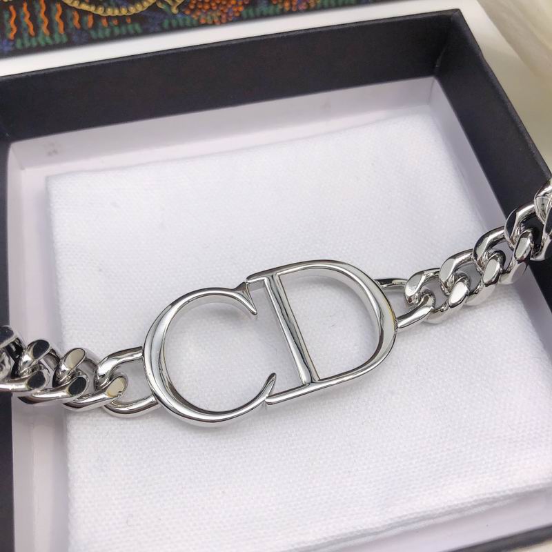 Dior Necklace 04lyr206 (9)